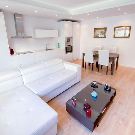 Anna & Thomas - Sitges Center Apt ภายนอก รูปภาพ